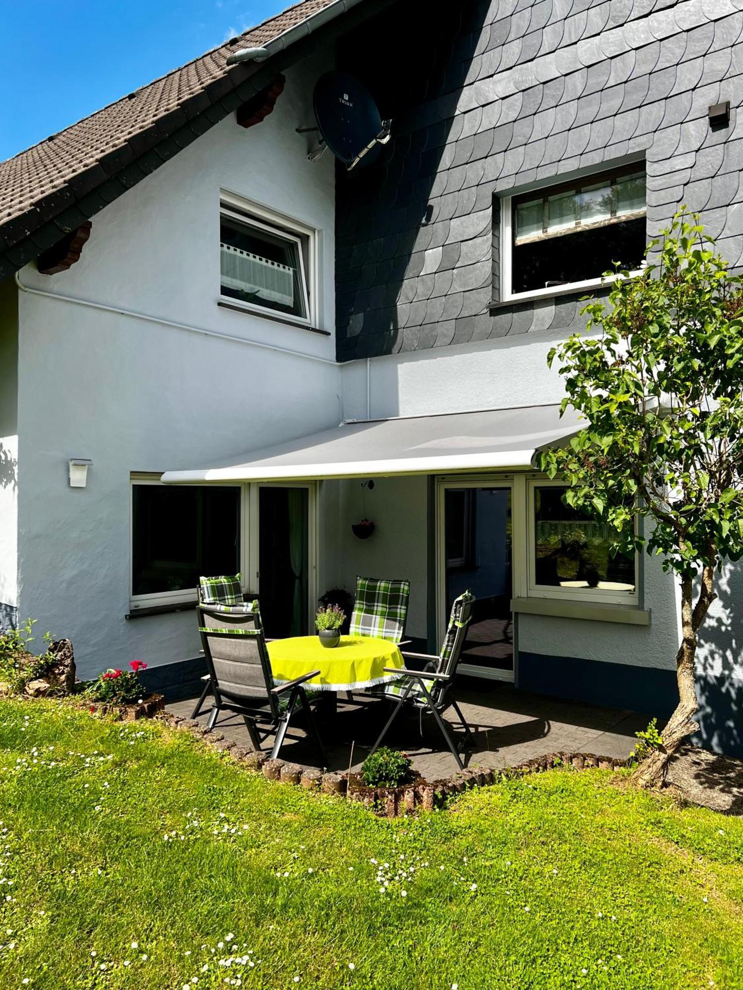 Deine-Eifel-Ferienwohnung Feusdorf Zewnętrze zdjęcie